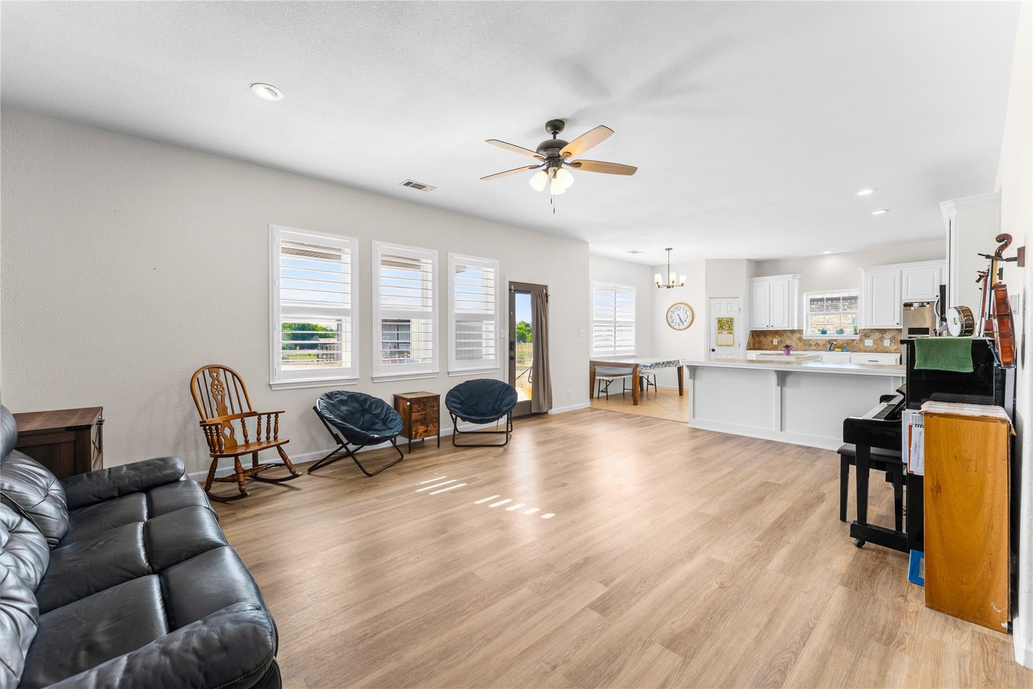 9122 Stinnett Mill RD