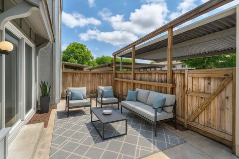 Tiny photo for 1817 Coronado Hills DR, Austin, TX 78752 (MLS # 4402004)