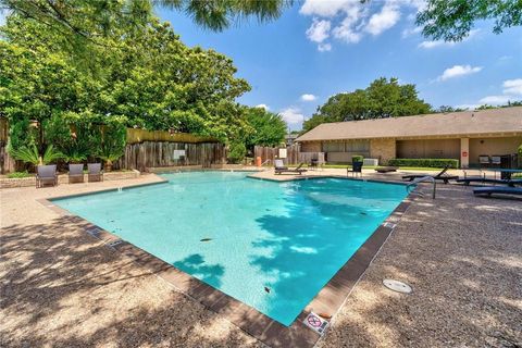 Tiny photo for 1817 Coronado Hills DR, Austin, TX 78752 (MLS # 4402004)