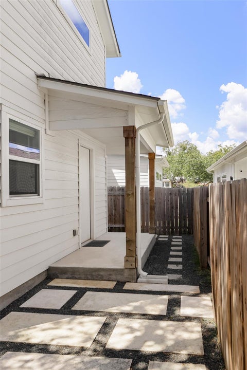 Tiny photo for 5421 Blue Bird LN #2, Austin, TX 78745 (MLS # 4222719)