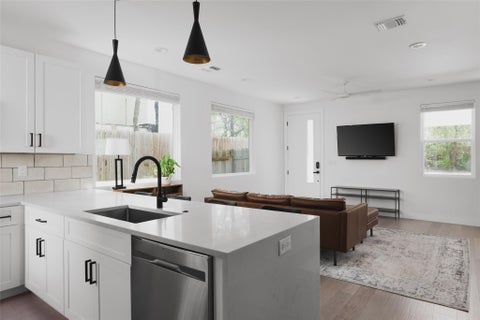 Tiny photo for 5421 Blue Bird LN #2, Austin, TX 78745 (MLS # 4222719)