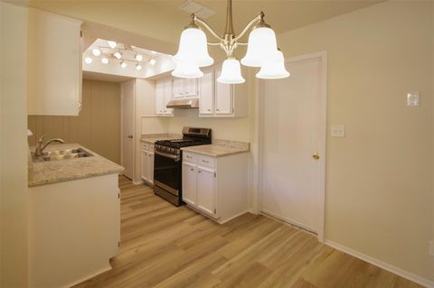 Tiny photo for 9801 Ochiltree DR, Austin, TX 78753 (MLS # 9683773)