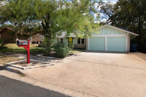 Photo of 9801 Ochiltree DR, Austin, TX 78753 (MLS # 9683773)