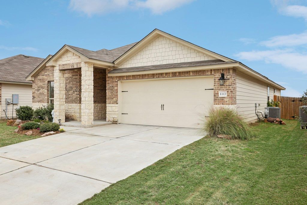 Photo of 117 Break Ave, Taylor, TX 76574 (MLS # 3197739)