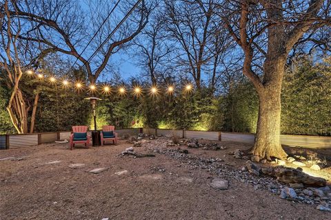 5801 Gloucester LN Austin TX 78723