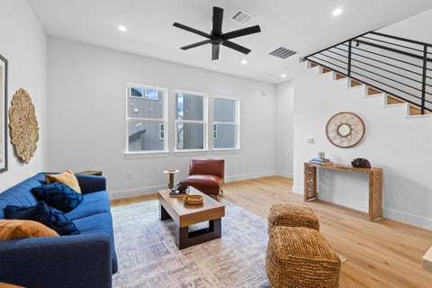 Tiny photo for 911 Calle Limon #2, Austin, TX 78702 (MLS # 5416282)