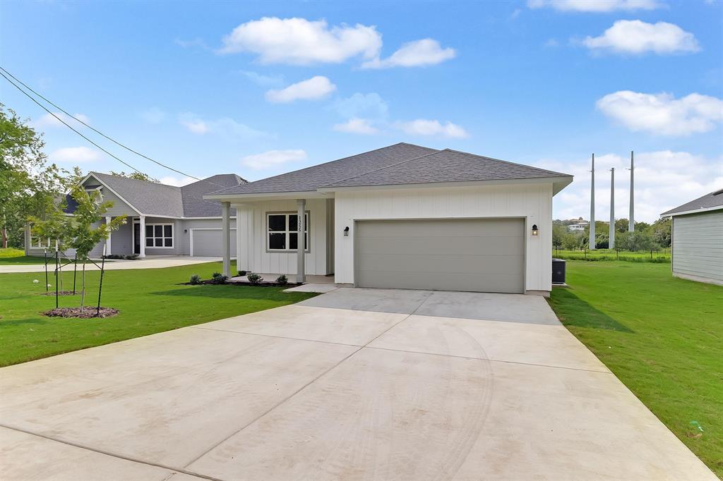 1255 Pecan Valley DR