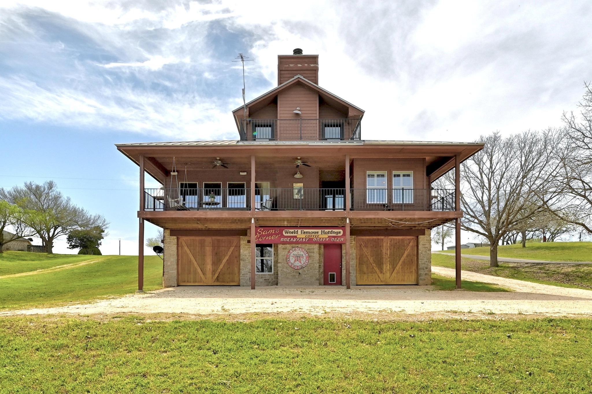 398 Redbird LN