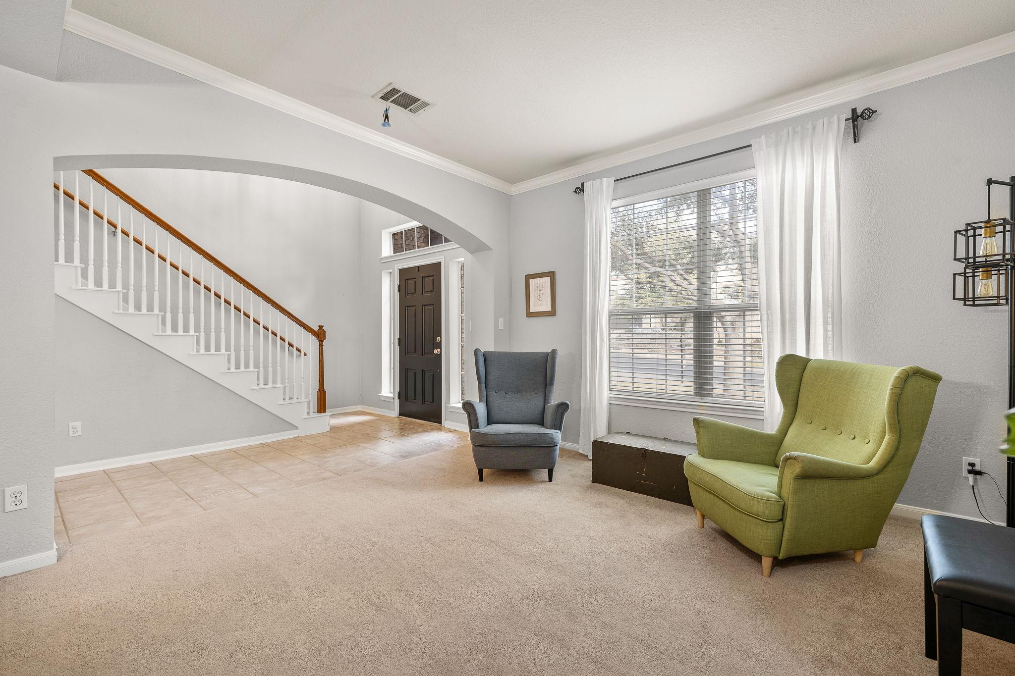 3936 Lord Byron CIR