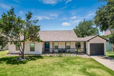 604 Whispering Hollow CIR Point Venture TX 78645
