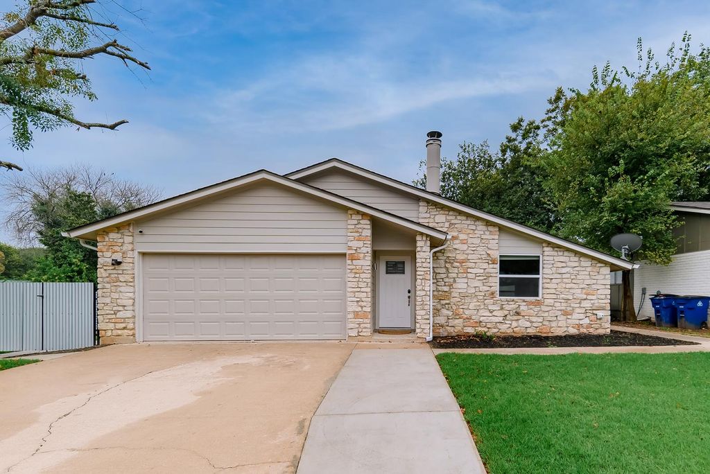 Photo for 1651 Chippeway LN, Austin, TX 78745 (MLS # 6541007)