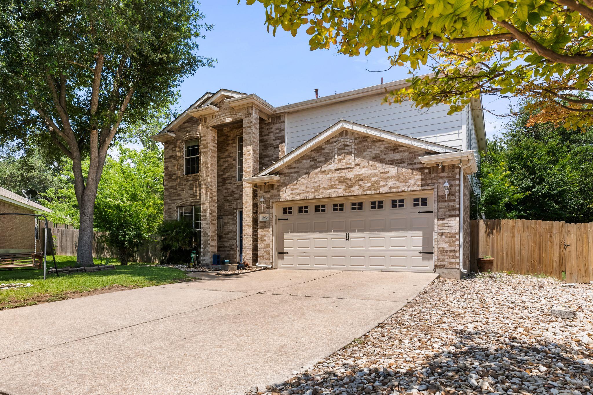 1600 Serenity Springs CV