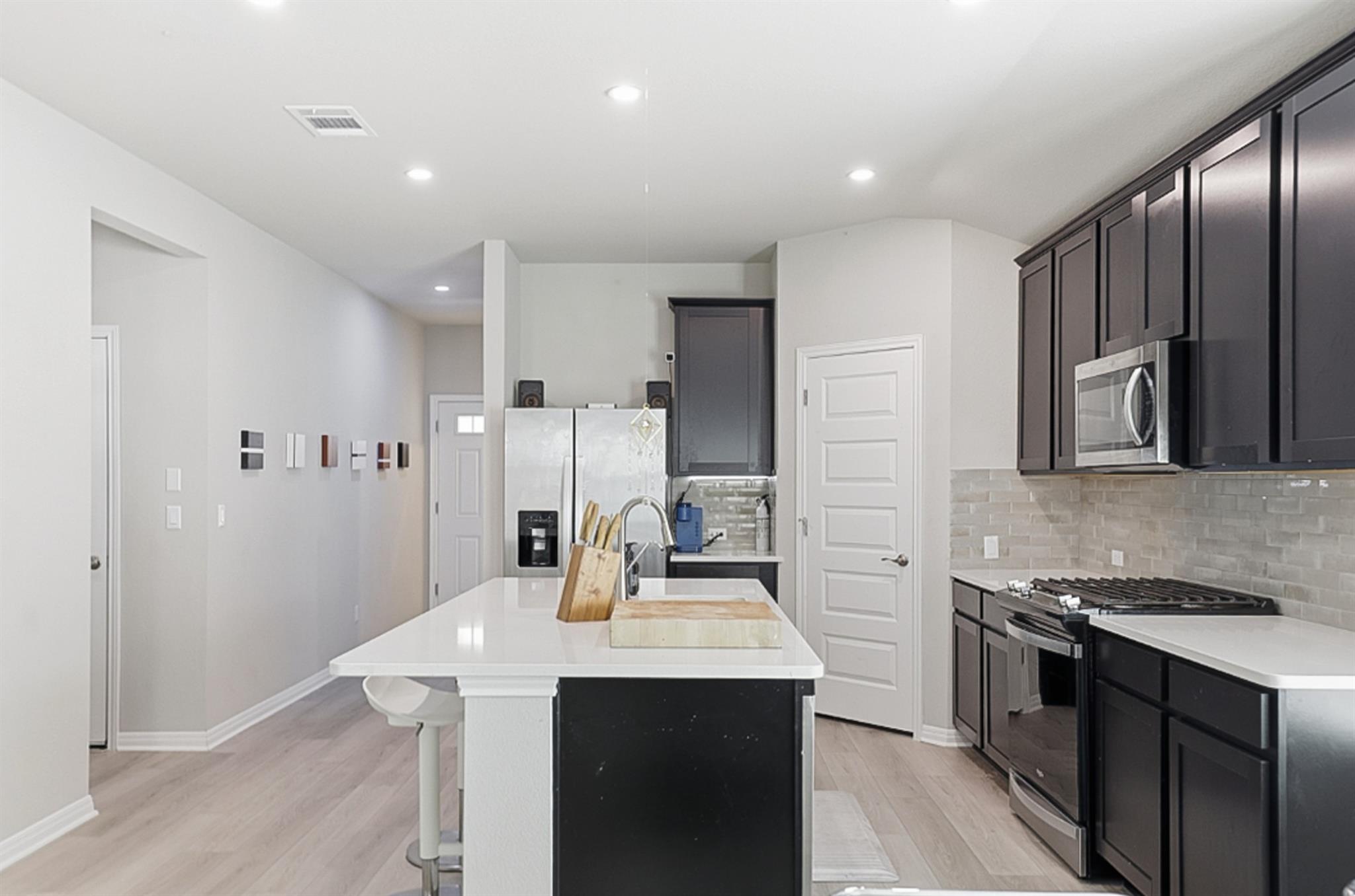 12206 Purple Prairie LN