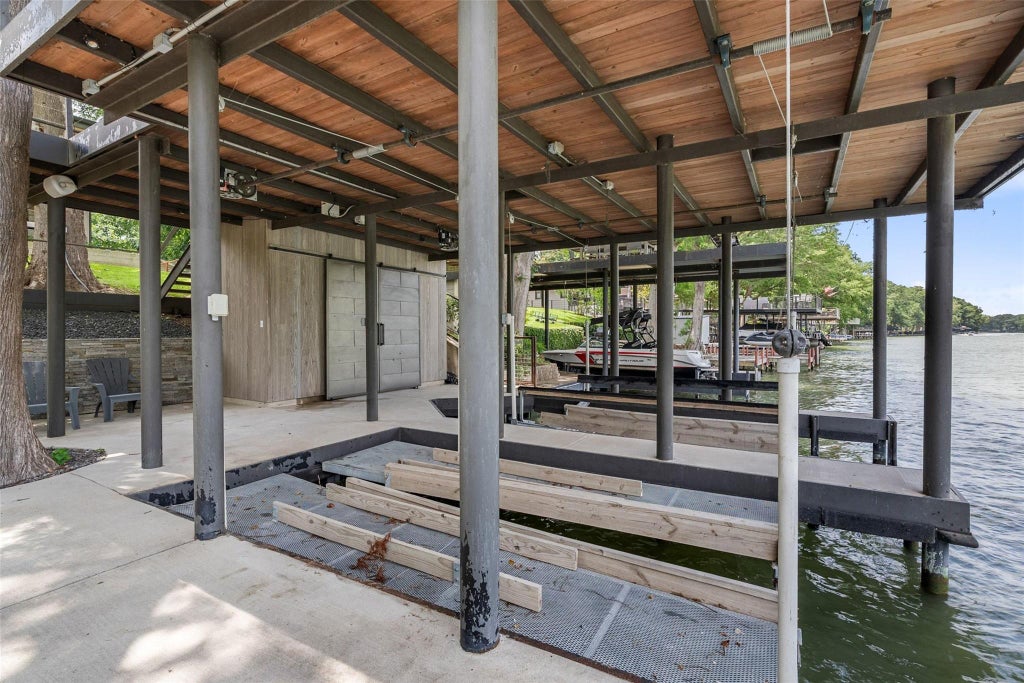 Photo of 2529 Terminal Loop RD, McQueeney, TX 78123 (MLS # 3749994)
