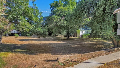 Photo of 1247 W San Antonio ST, San Marcos, TX 78666 (MLS # 6631324)