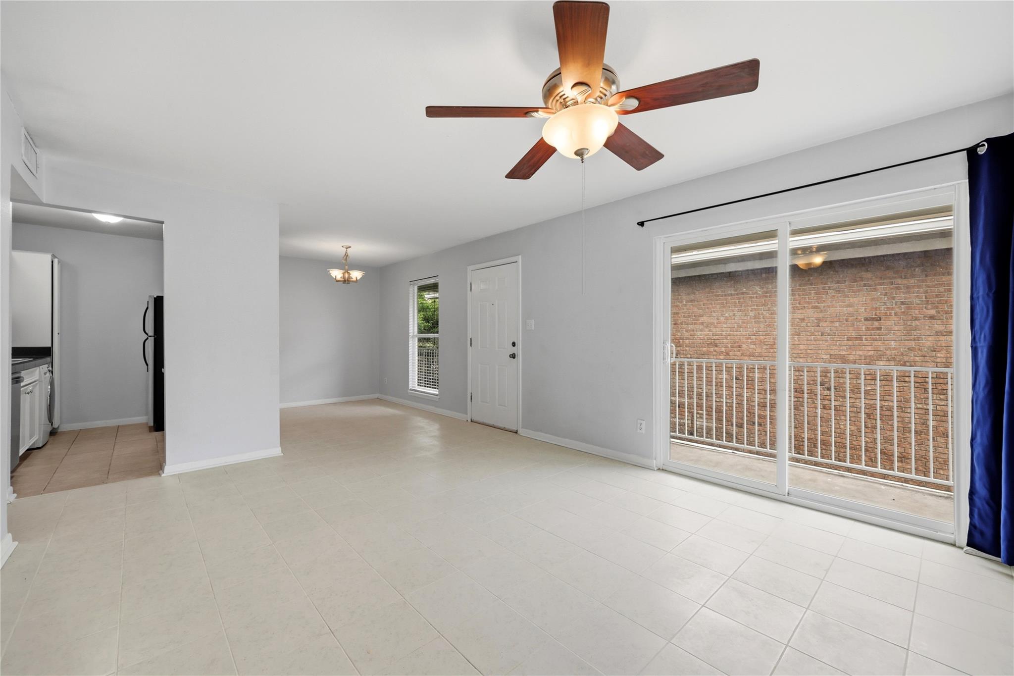 400 W 35th ST 201