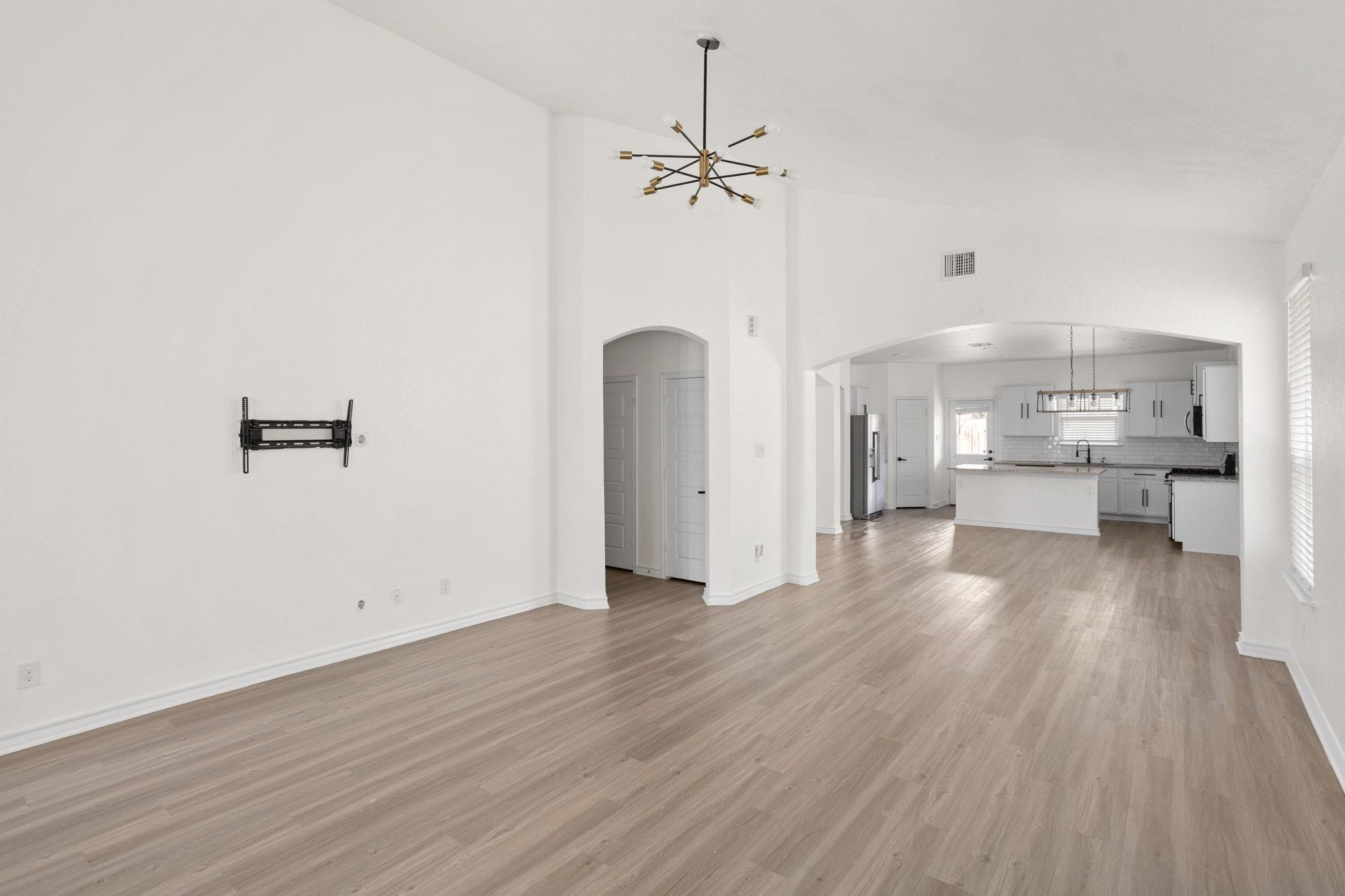 3409 Copper Acres