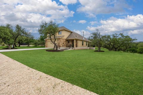 112 Twin Creek CIR Dripping Springs TX 78620