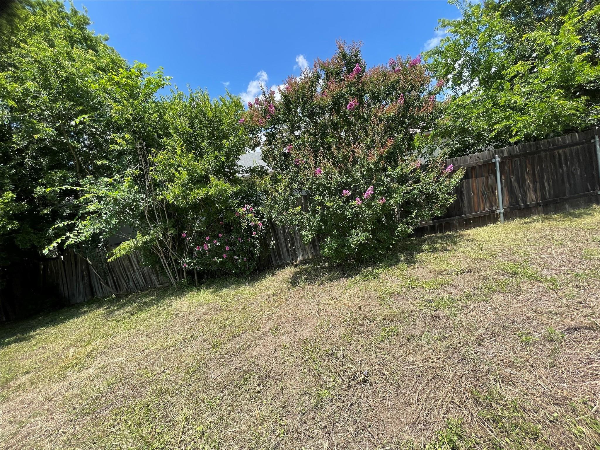 4910 Dovercliff CV