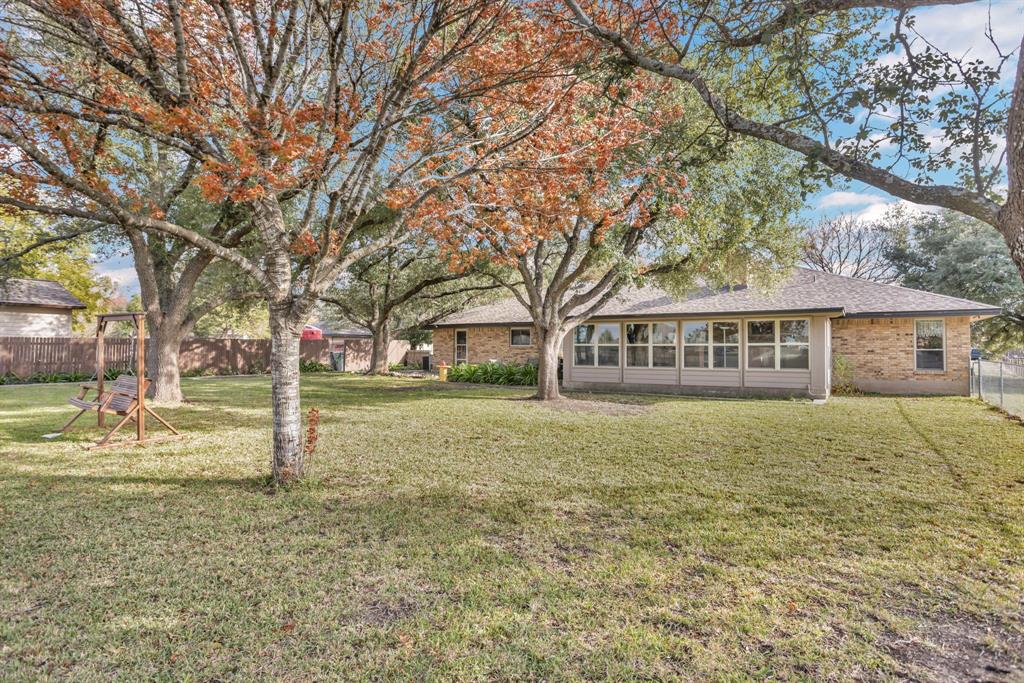 Photo 29 of 40 of 1286 RUSK RD house