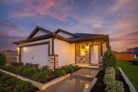 200 McLintock RD Jarrell TX 76537