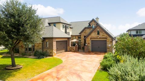 685 Naples LN Austin TX 78737