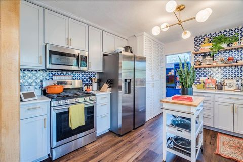 Tiny photo for 5711 Avenue G, Austin, TX 78752 (MLS # 3380806)