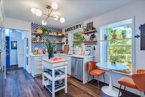 Tiny photo for 5711 Avenue G, Austin, TX 78752 (MLS # 3380806)