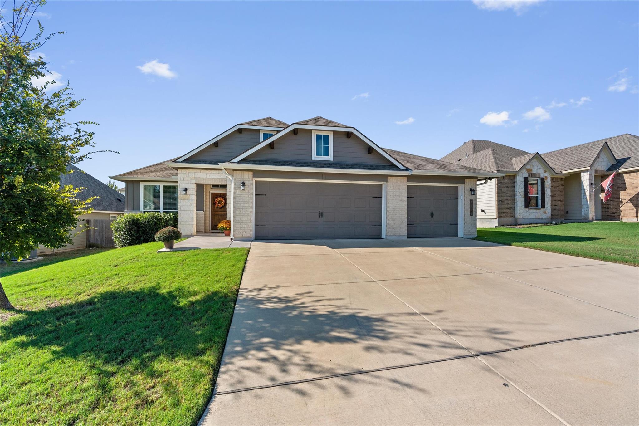 4152 Aransas DR