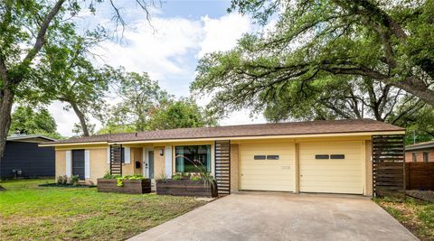 Photo of 1909 Northridge DR, Austin, TX 78723 (MLS # 1442207)