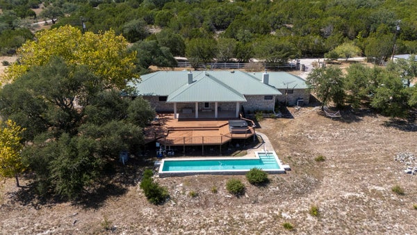 26633 POST OAK BEND LOOP, MARBLE FALLS, TX 78654 - Image aa112f4d90daede1afee73e0007d988d/2897659406
