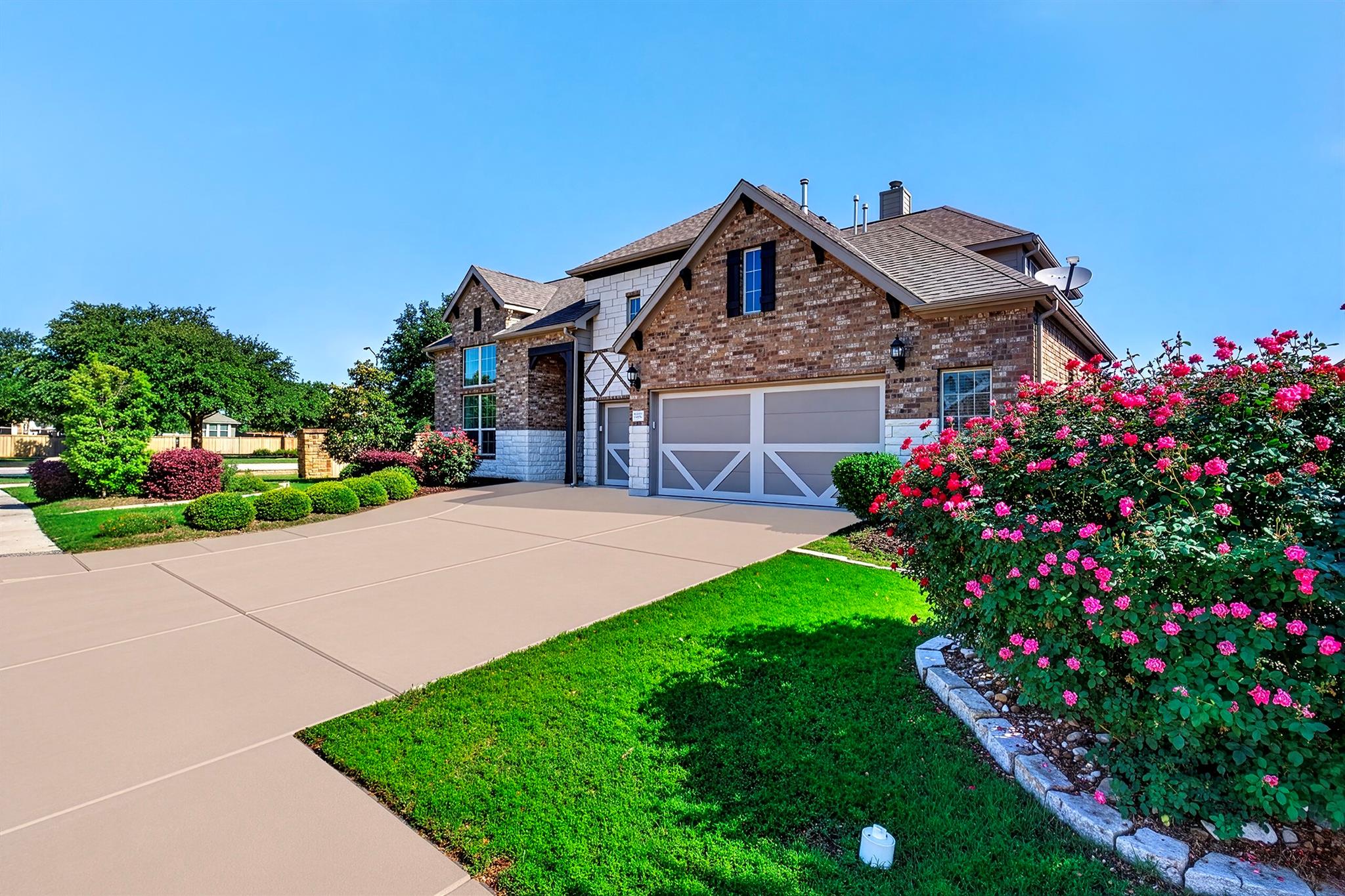 3700 Gildas PATH
