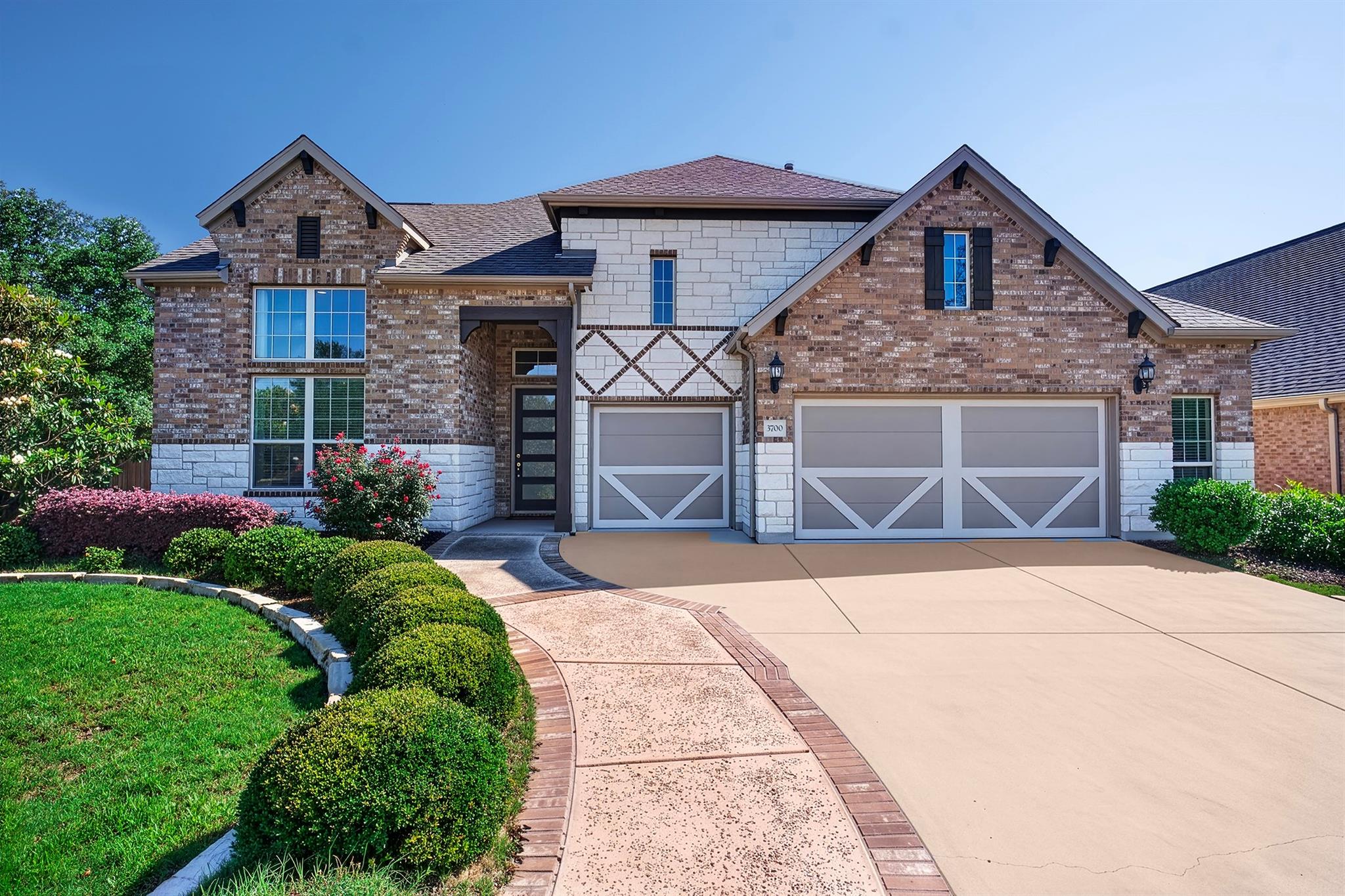 3700 Gildas PATH