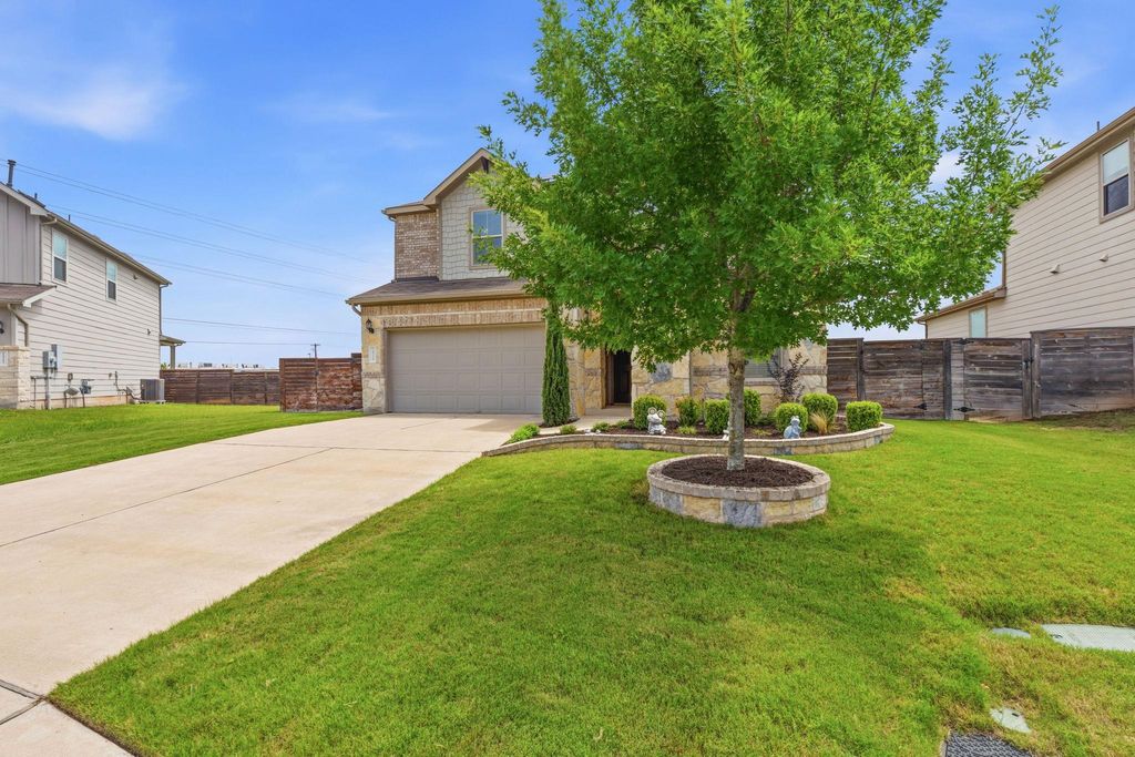 Photo of 14215 Alloro DR, Austin, TX 78717 (MLS # 2625864)
