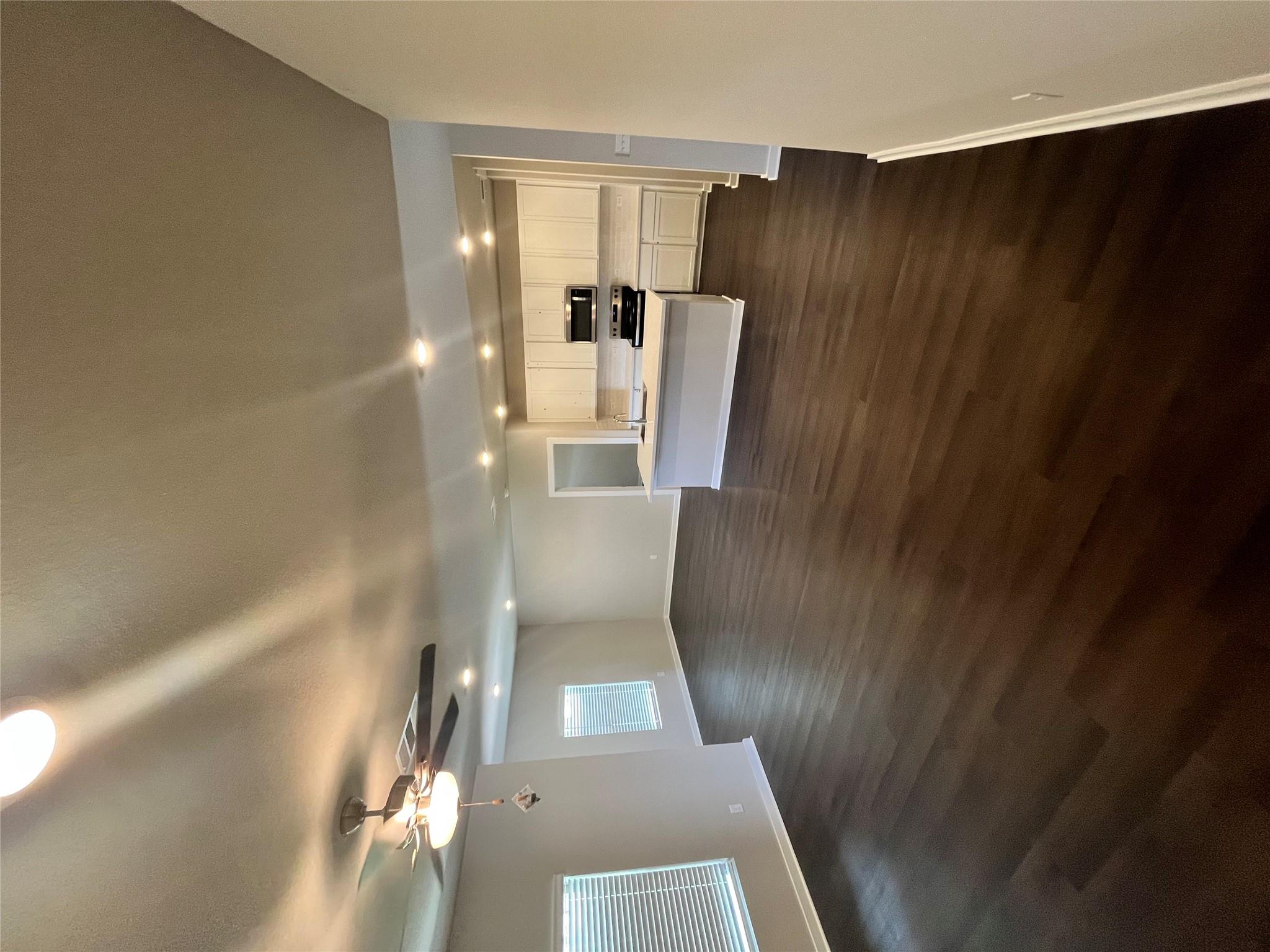 208 Lazy Lizzy RD