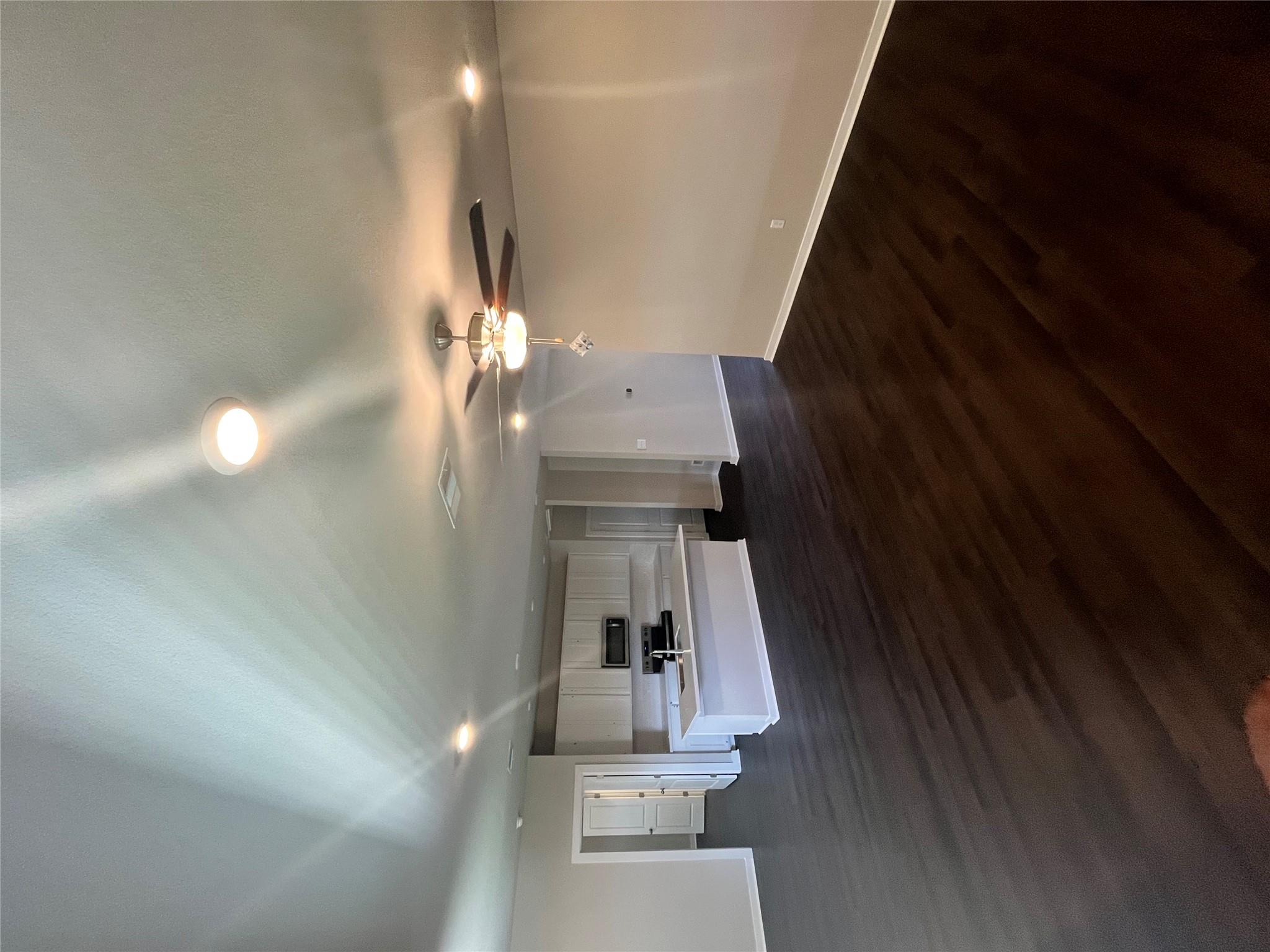 208 Lazy Lizzy RD