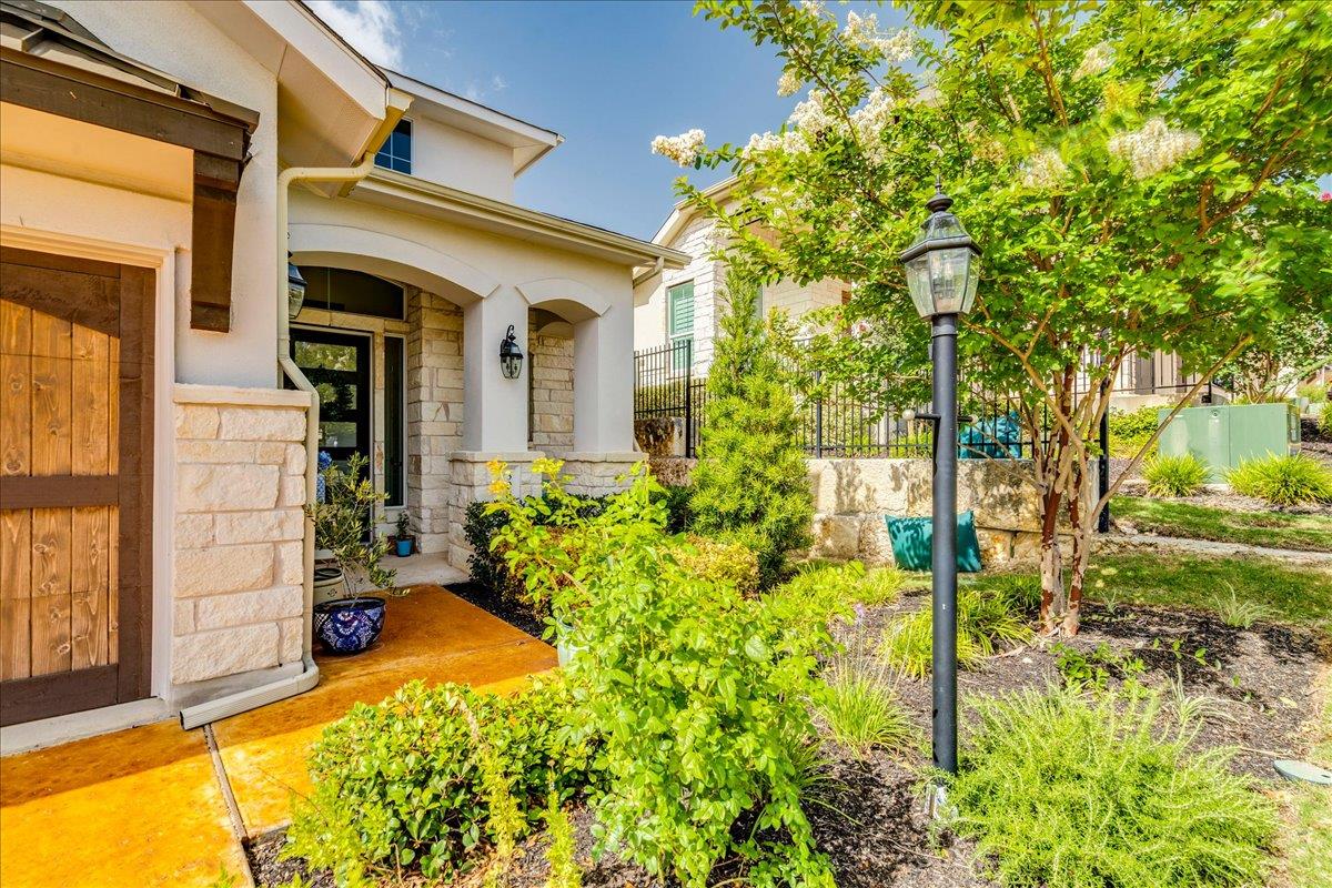 306 Olivia DR 125