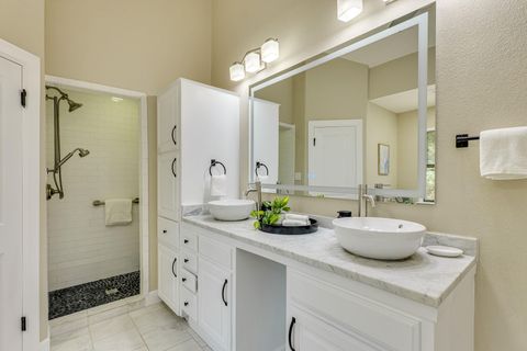 Tiny photo for 409 Palos Verdes DR, Lakeway, TX 78734 (MLS # 1371976)