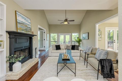 Tiny photo for 409 Palos Verdes DR, Lakeway, TX 78734 (MLS # 1371976)