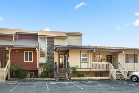 Tiny photo for 559 Demarett DR, Point Venture, TX 78645 (MLS # 7362071)