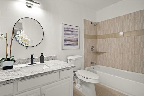 Tiny photo for 559 Demarett DR, Point Venture, TX 78645 (MLS # 7362071)