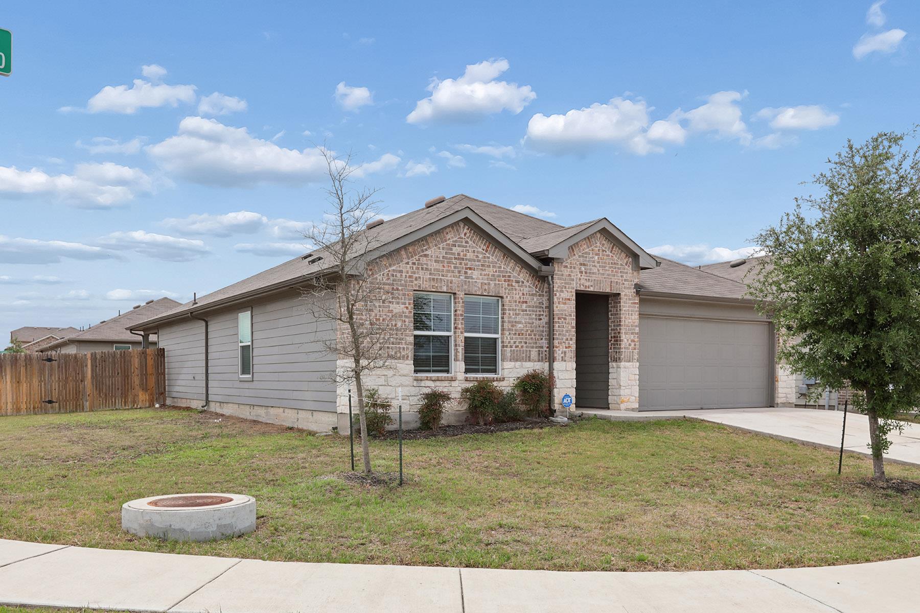 15217 Upland Willow RD