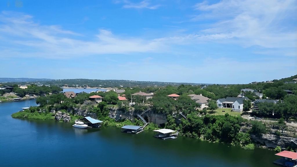 Photo for 22000 Briarcliff DR, Spicewood, TX 78669 (MLS # 9745921)