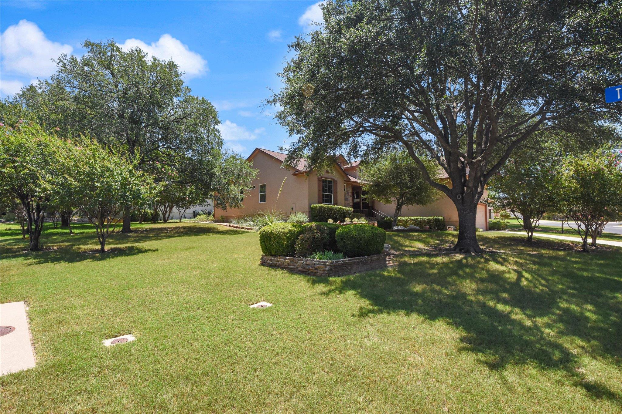 101 Rockrose CT
