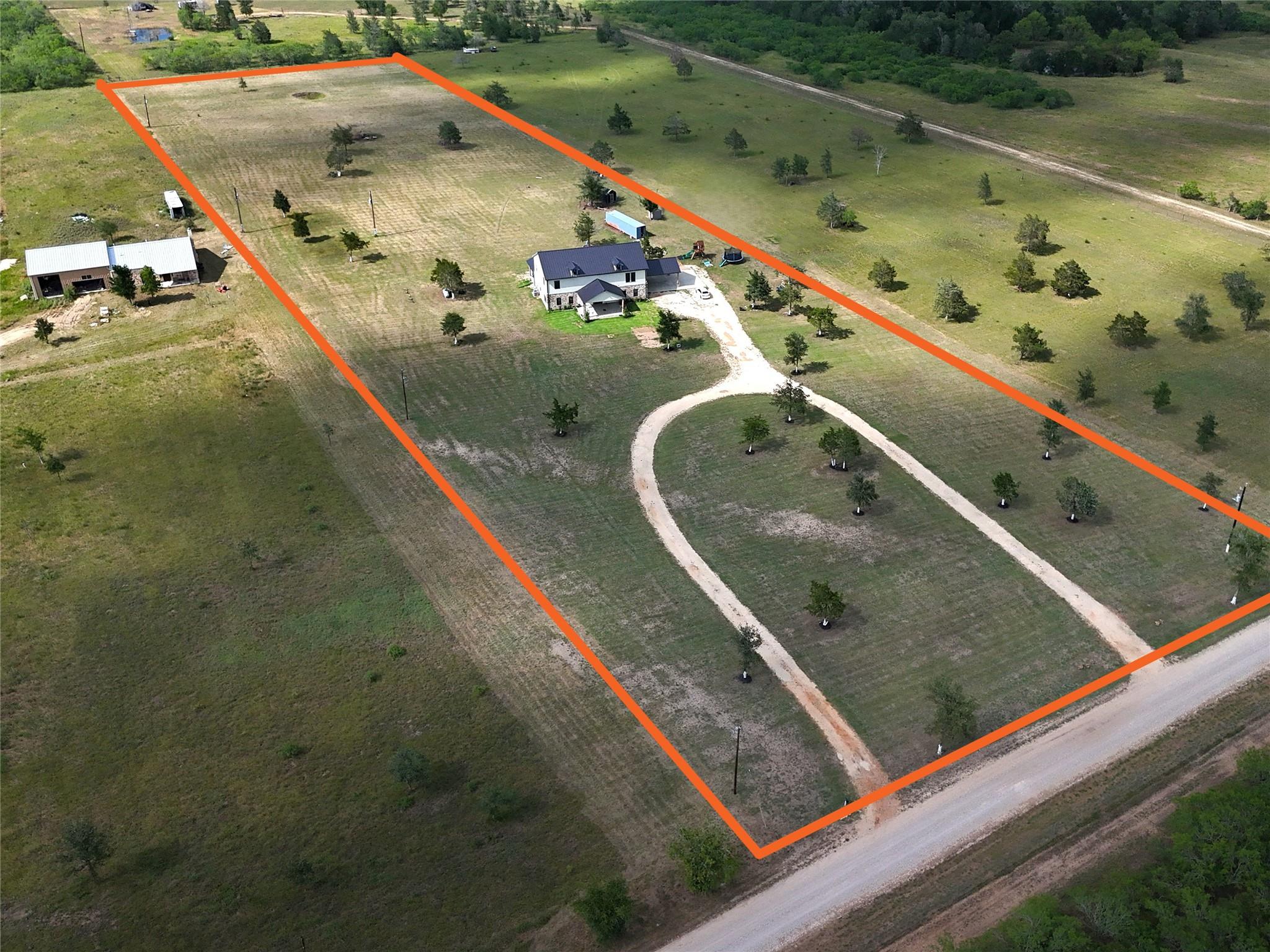 626 Sparta Field RD
