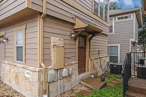 Tiny photo for 2825 Saville LOOP #18C, Austin, TX 78741 (MLS # 1872589)