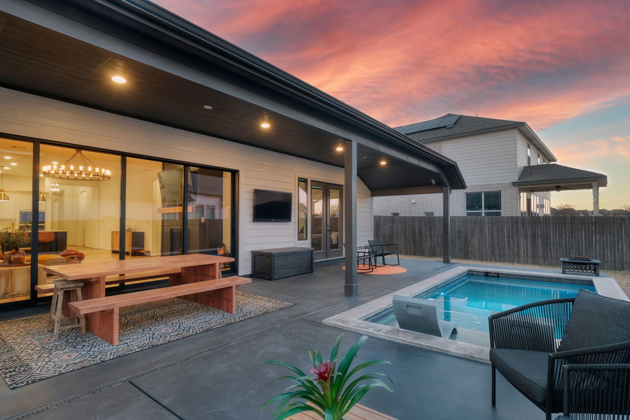 200 Coronella DR