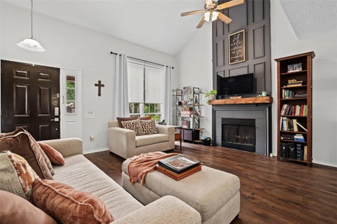 Tiny photo for 16910 Columbine ST, Pflugerville, TX 78660 (MLS # 2910597)