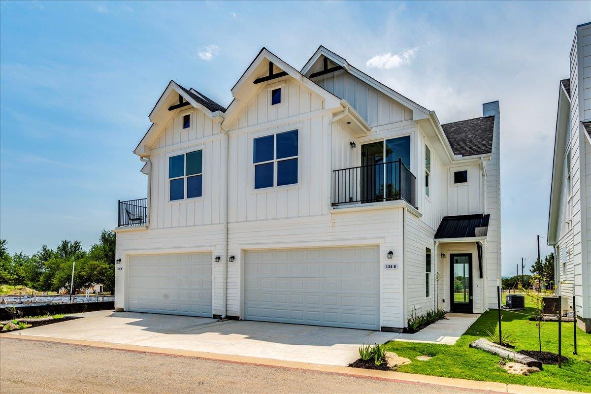 136 Lourdes CT B