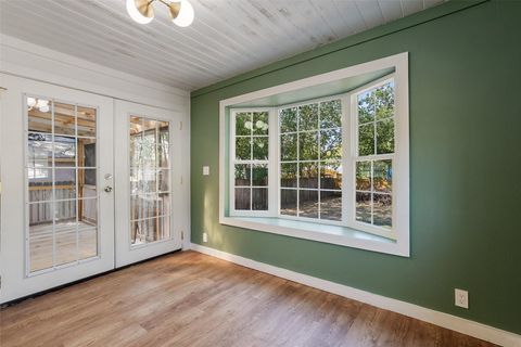 Tiny photo for 1176 Graham ST, Austin, TX 78702 (MLS # 8155084)